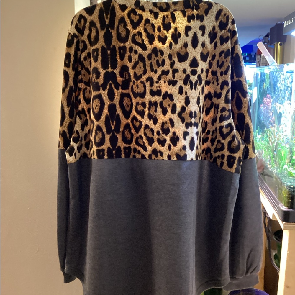 Long sleeve top